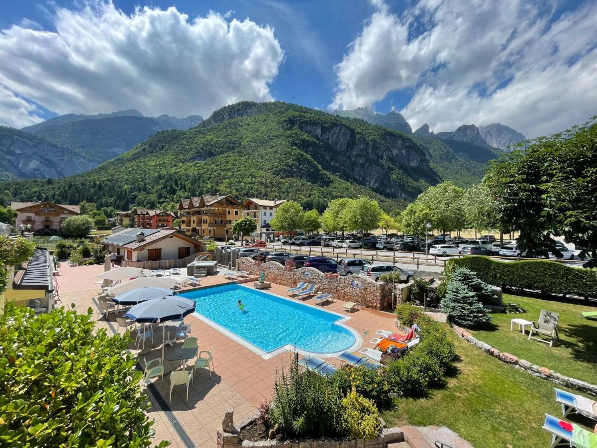 Hotel Alle Dolomiti Molveno Esterno foto
