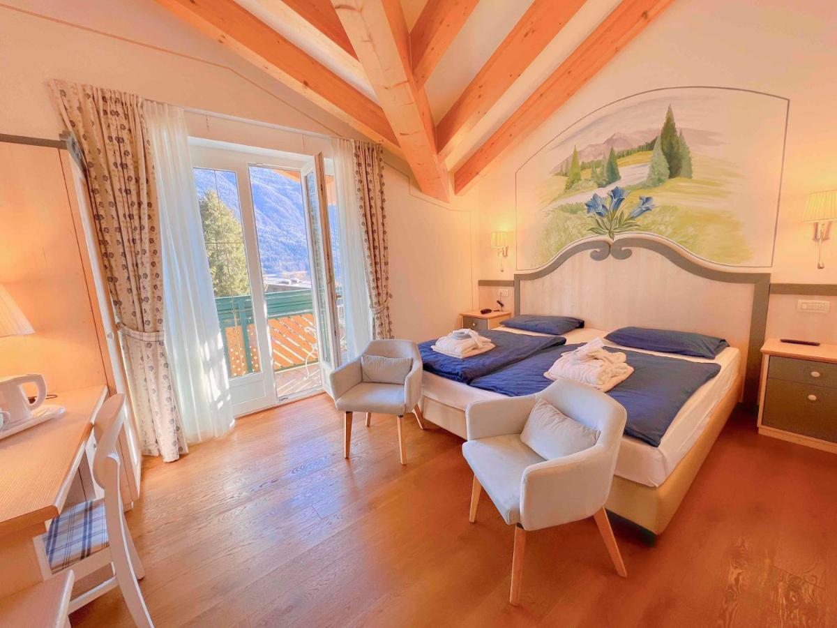 Hotel Alle Dolomiti Molveno Esterno foto