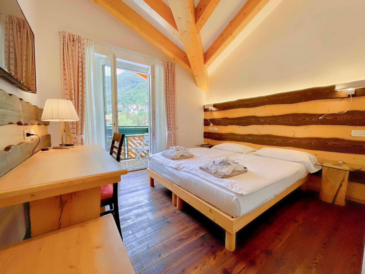 Hotel Alle Dolomiti Molveno Esterno foto