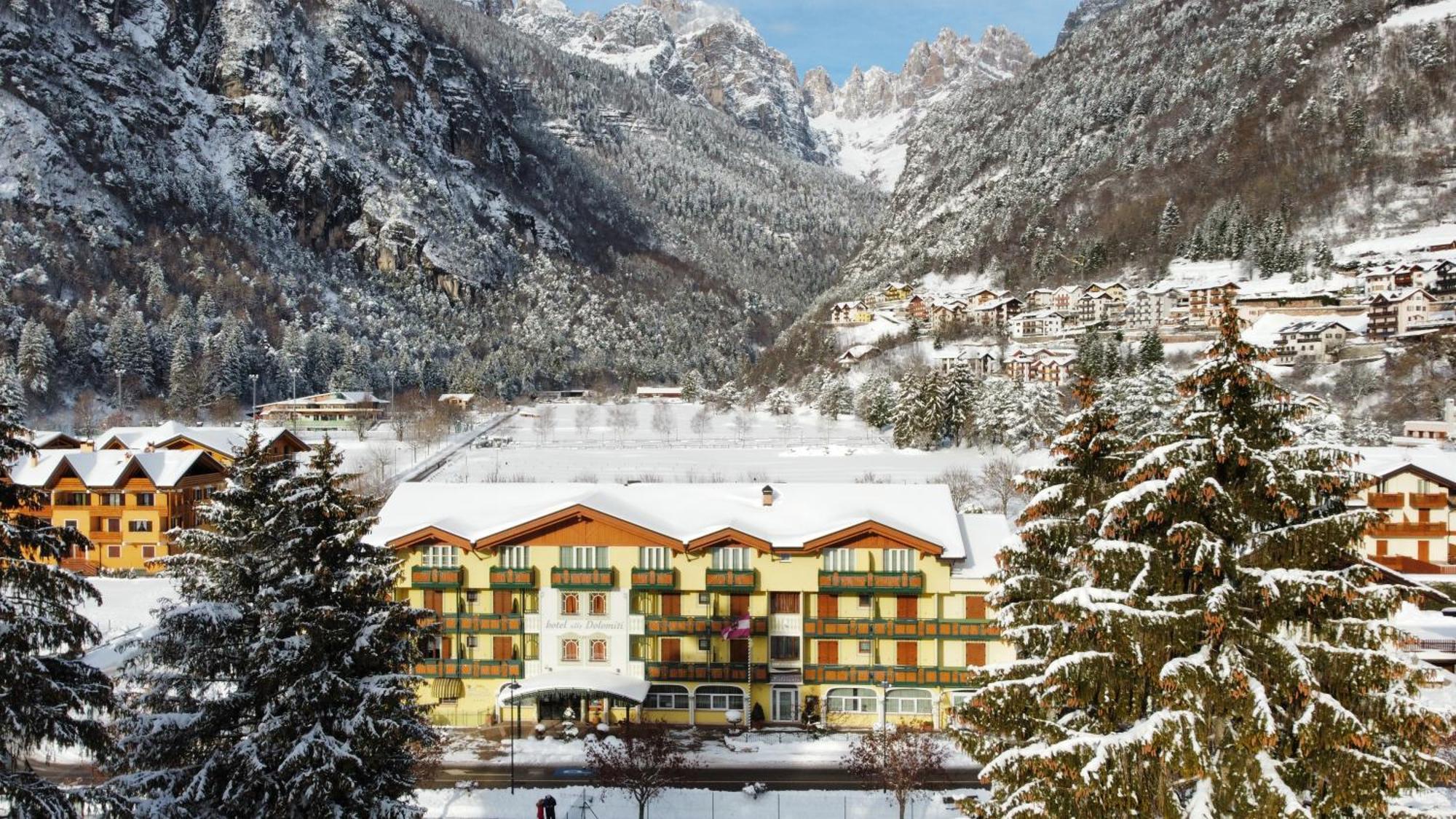 Hotel Alle Dolomiti Molveno Esterno foto